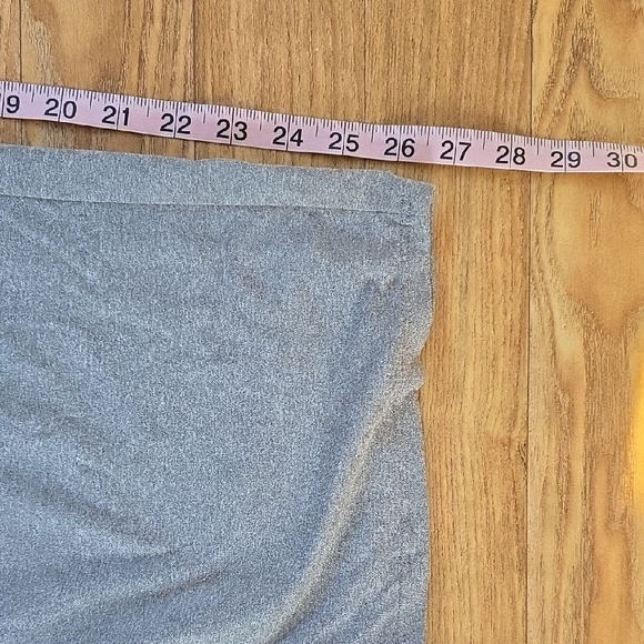 Elegant Gray Wide-Leg Women's Pants - Picture 4 of 5